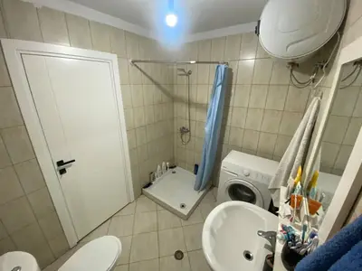 Apartament 1+1 në shitje në Bulevardi Bajram Curri, Tiranë, 73 m². Foto 5 nga 5