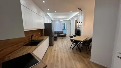 Apartament 1+1 me qera në Xhamia e Tabakeve, Tiranë, 70 m². Foto 2 nga 5