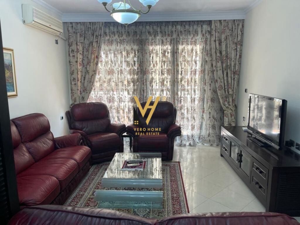 Apartament 2+1 me qera në Rruga e Elbasanit, Tiranë, 100 m²