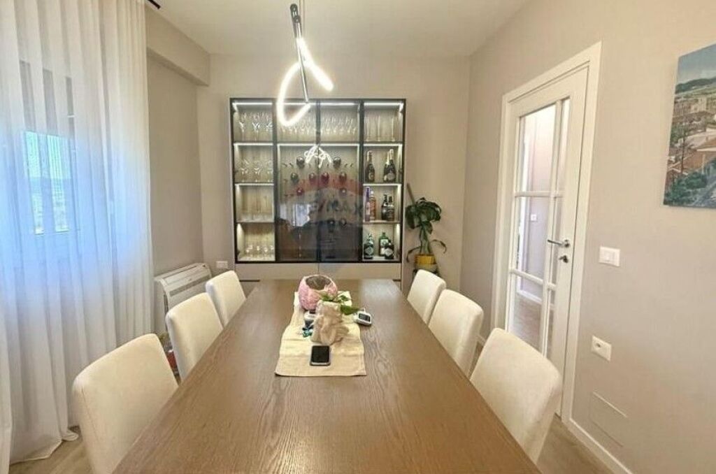Apartament në shitje në Bulevardi i Ri, Tiranë, 136 m². Foto 3 nga 3