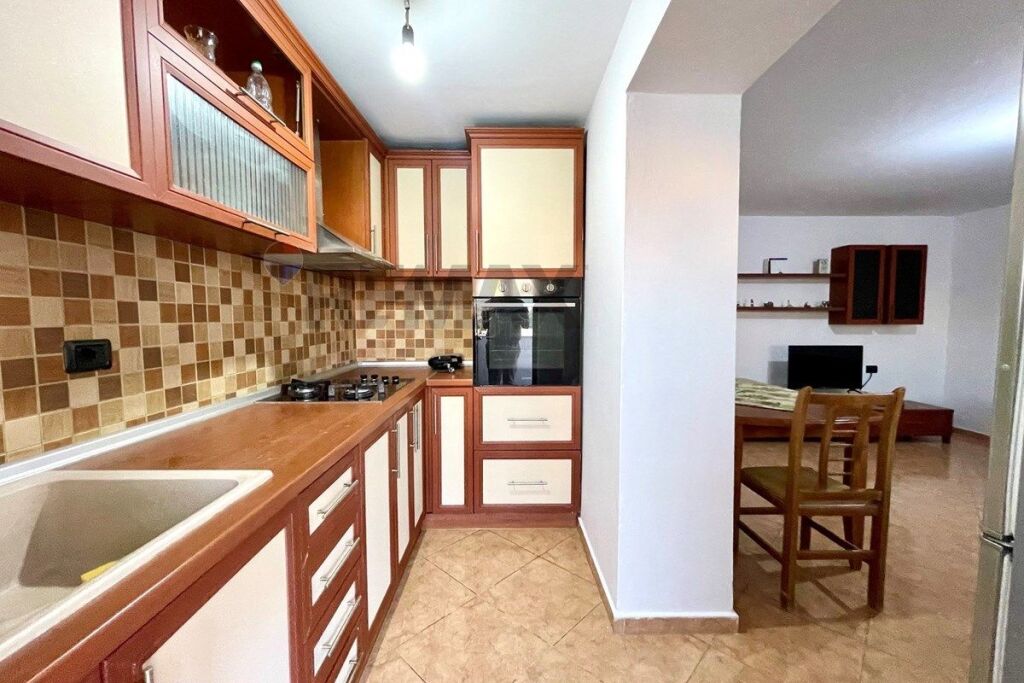 Apartment for rent in Don Bosko, Tirana, 77 m². Photo 2 of 3