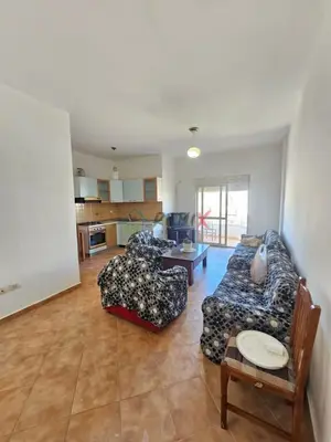 Appartamento 2+1 in affitto a Drejtoria e Policise, Durazzo, 113 m². Foto 1 di 12