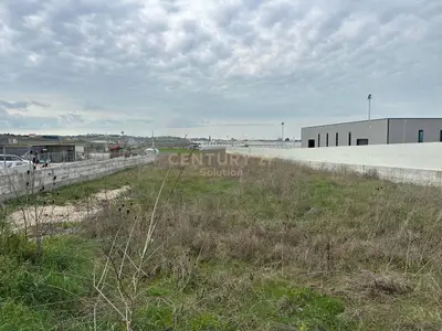 Land for sale in Maminas, Durrës, 4,650 m². Photo 1 of 3