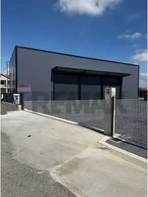 Warehouse for rent in Fushe Preze, Tirana, 1,000 m². Photo 2 of 3