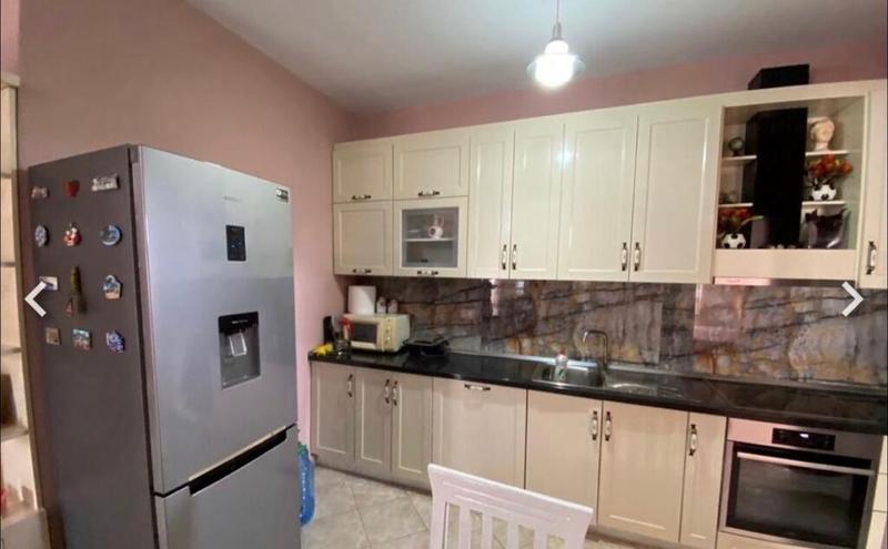 Apartament 2+1 me qera në Prokuroria e Tiranës, Tiranë, 100 m². Foto 3 nga 6