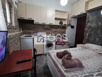 Apartament 1+1 me qera në 5 Maj, Tiranë, 50 m². Foto 2 nga 4