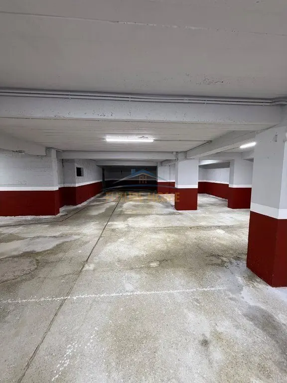 Magazzino in affitto a Rruga Reshit Petrela, Tirana, 400 m²