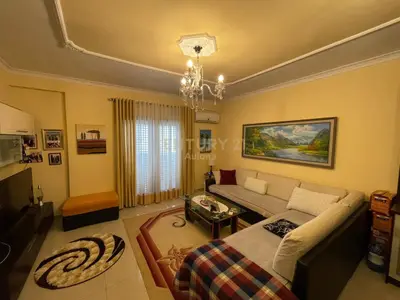 Apartament 3+1 në shitje në Rruga e re, Vlorë, 139 m². Foto 3 nga 12