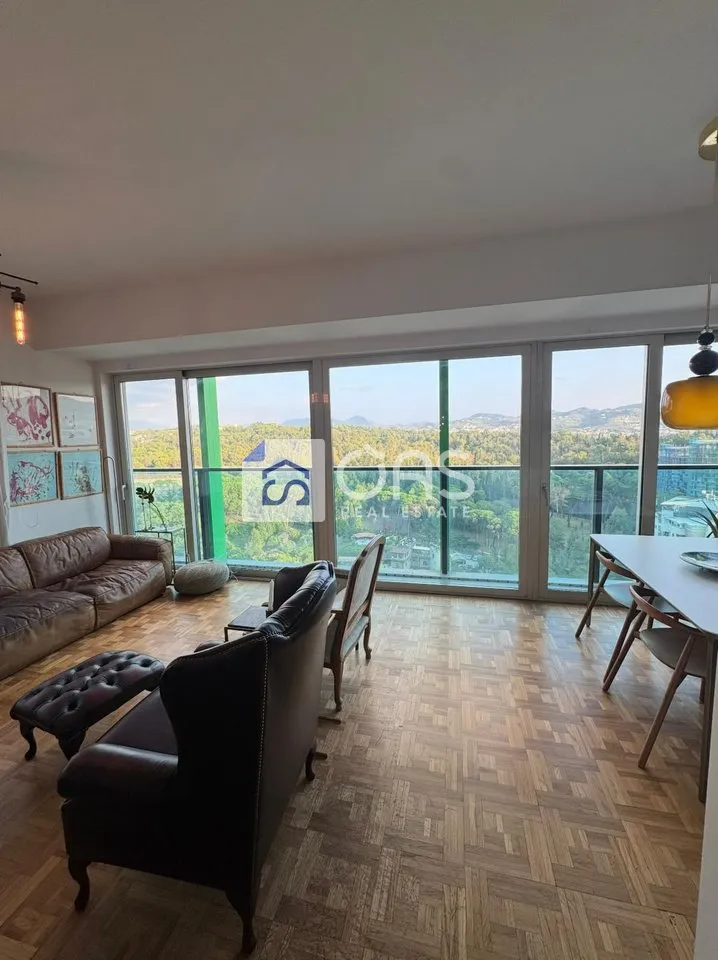 Appartamento 2+1 in affitto ad Ambasador 3, Tirana, 147 m². Foto 1 di 10