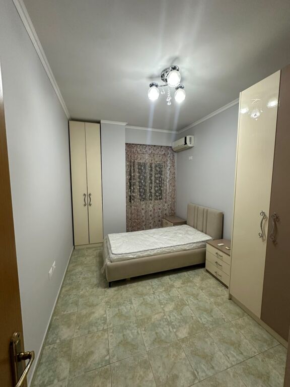 Apartment 3+1 for rent in Yzberisht, Tirana, 102 m². Photo 3 of 3