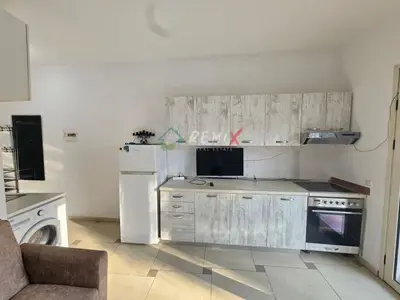 Studio for sale in Plepa, Durrës, 40 m². Photo 10 of 12