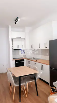 Apartament 1+1 me qera në Ali Dem, Tiranë, 50 m². Foto 3 nga 7