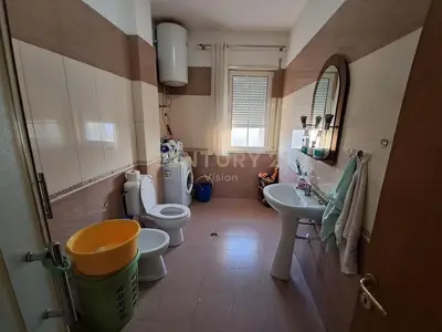 Apartment 2+1 for sale in Qendër, Shkodër, 107 m². Photo 6 of 6