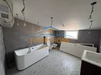 Zyrë me qera në Shallvaret, Tiranë, 210 m². Foto 8 nga 9