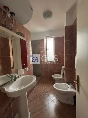 Apartament 1+1 me qera në Myslym Shyri, Tiranë, 60 m². Foto 6 nga 6
