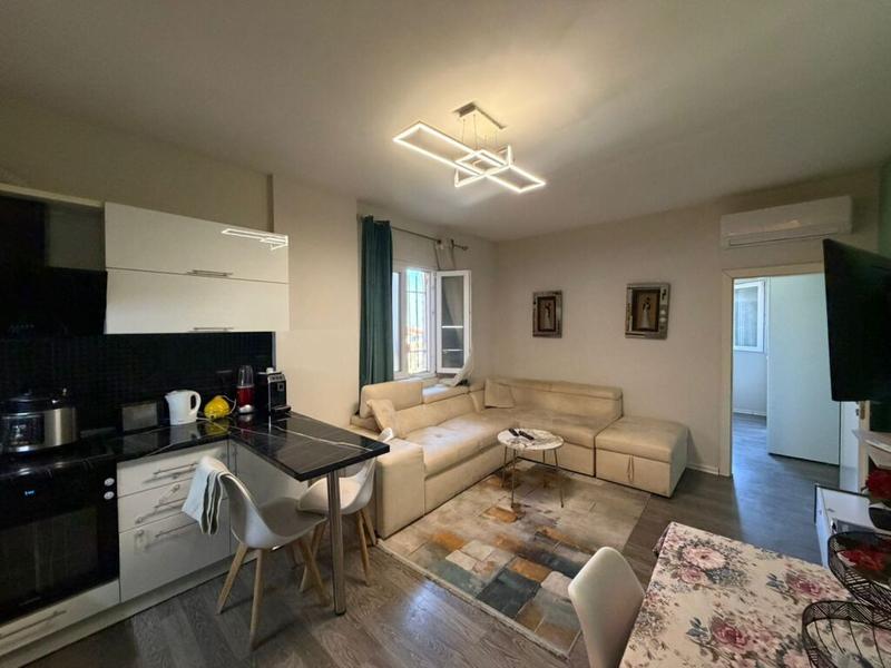 Apartament 1+1 në shitje në Pastiçeri Pelikan Plazh, Durrës, 55 m². Foto 2 nga 6