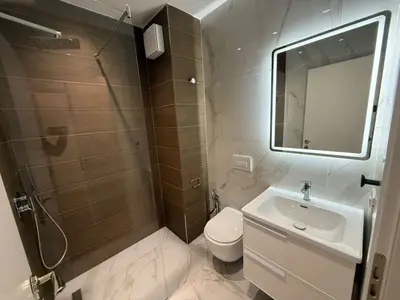 Apartament 2+1 me qera në Rruga e Kosovarëve, Tiranë, 120 m². Foto 10 nga 11