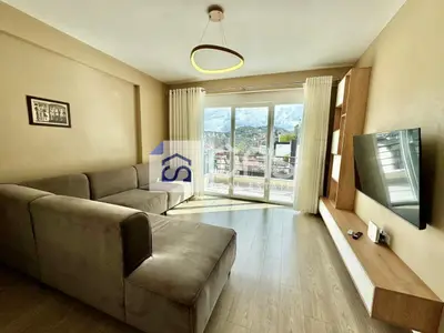 Apartament 2+1 në shitje në Liqeni i Thatë, Tiranë, 105 m². Foto 2 nga 5