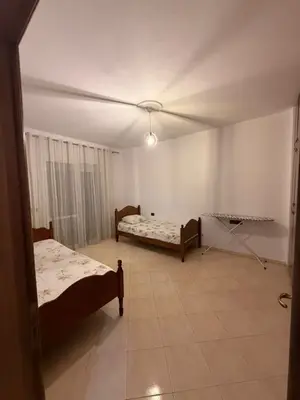 Appartamento 2+1 in affitto ad Ujësjellës Kanalizime, Durazzo, 90 m². Foto 5 di 7
