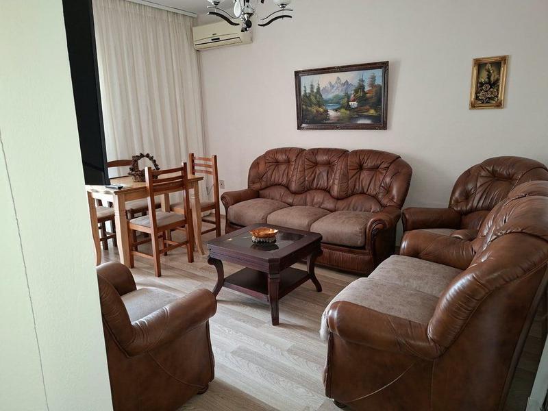 Apartament 1+1 me qera në Rruga Mihal Grameno, Tiranë, 53 m²