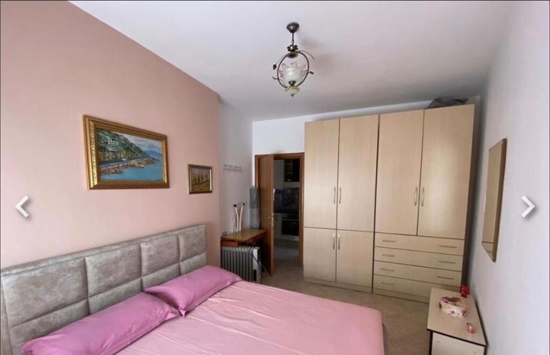 Apartament 2+1 me qera në Prokuroria e Tiranës, Tiranë, 100 m². Foto 2 nga 6