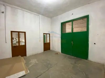 Magazinë me qera në Tufinë, Tiranë, 415 m². Foto 2 nga 4