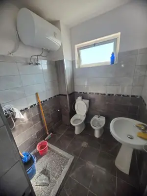 Apartament 2+1 në shitje në Rruga Aleksander Goga, Durrës, 80 m². Foto 4 nga 6