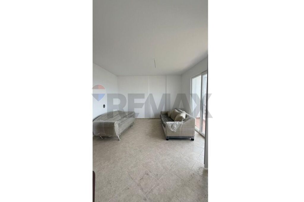 Apartment for sale in Kinostudio, Tirana, 127 m². Photo 3 of 3