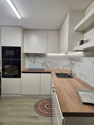 Appartamento in affitto a Bulevardi Republika, Coriza, 70 m². Foto 9 di 12