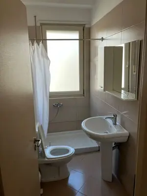 Appartamento in affitto a Rruga Butrinti, Saranda, 110 m². Foto 11 di 12