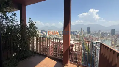 Zyrë me qera në Tirana Garden Building, Tiranë, 180 m². Foto 4 nga 9