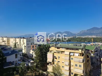 Appartamento 2+1 in vendita a Liqeni i Thatë, Tirana, 108 m². Foto 1 di 12