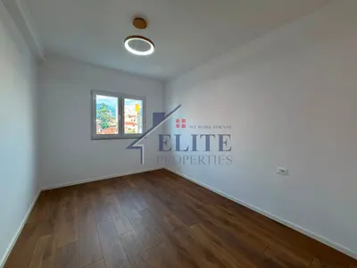 Apartament 2+1 në shitje në Rruga Haxhi Dalliu, Tiranë, 75 m². Foto 8 nga 11