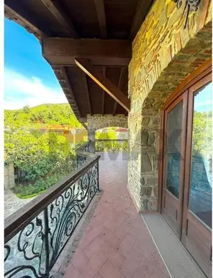 Vilë në shitje në Ndroq, Tiranë, 375 m². Foto 5 nga 6