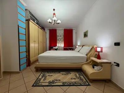 Apartament 3+1 në shitje në Rruga Sami Frashëri, Tiranë, 137 m². Foto 10 nga 12
