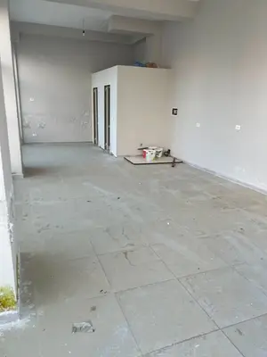 Ambient biznesi në shitje në Tregu Industrial, Durrës, 58 m². Foto 4 nga 6