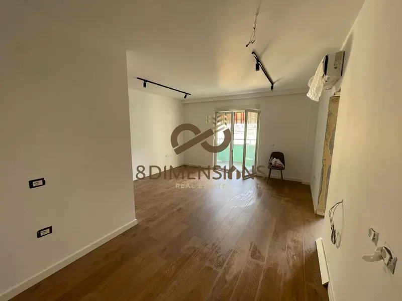 Appartamento 1+1 in affitto a Rruga e Elbasanit, Tirana, 67 m²