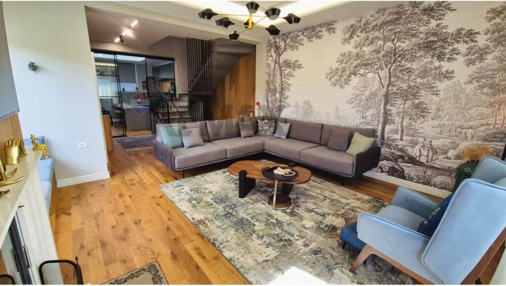 Villa for rent in Farkë, Tirana, 500 m². Photo 2 of 3