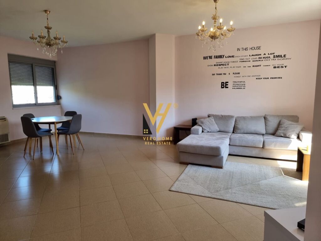 Apartament 3+1 me qera në Liqeni i Tiranës, Tiranë, 211 m²