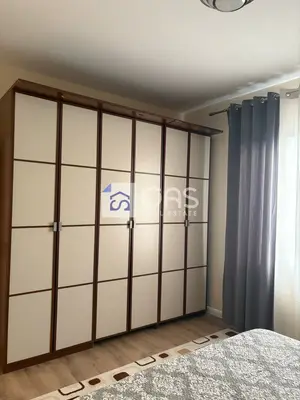 Apartament 2+1 me qera në Pallati Brigadave, Tiranë, 90 m². Foto 8 nga 12