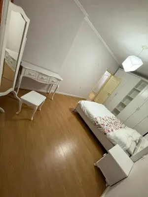 Apartament 2+1 me qera në Stacioni i Trenit, Tiranë, 110 m². Foto 5 nga 7