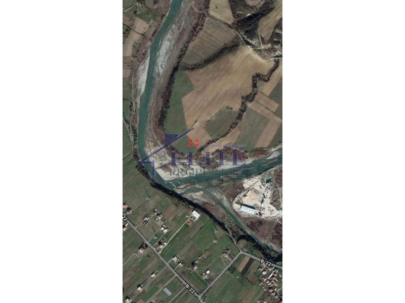 Magazinë në shitje në Arbane, Tiranë, 600 m²