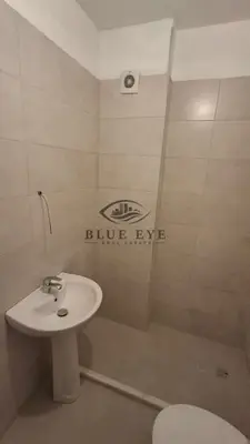 Apartament 2+1 me qera në Rruga Jahja Ballhysa, Durrës, 98 m². Foto 9 nga 12