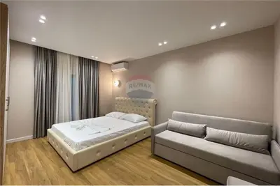 Apartament 1+1 me qera në Rruga Dush Strati, Vlorë, 75 m². Foto 3 nga 8