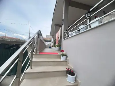 Villa for sale in Rruga e Rrashbullit, Durrës, 437 m². Photo 4 of 10