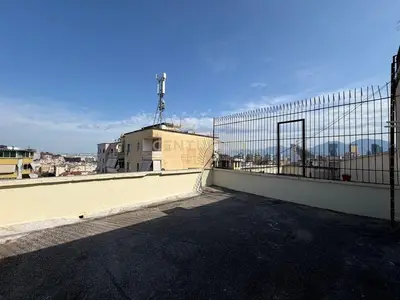 Dupleks në shitje në Komuna e Parisit, Tiranë, 115 m². Foto 7 nga 8