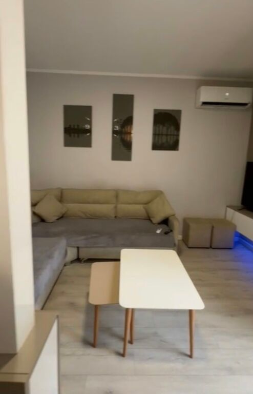 Appartamento 1+1 in vendita a Rruga 5 Maji, Tirana, 70 m². Foto 1 di 3