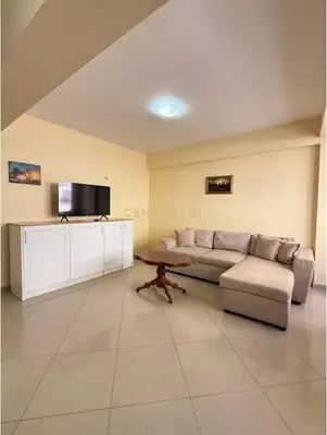 Apartament 1+1 në shitje në Pallati i Sporteve, Durrës, 57 m². Foto 8 nga 9