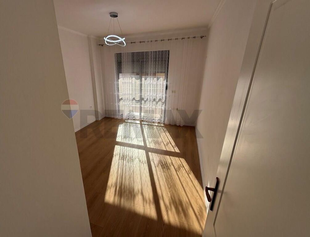Appartamento in vendita a Fresku, Tirana, 78 m². Foto 2 di 3