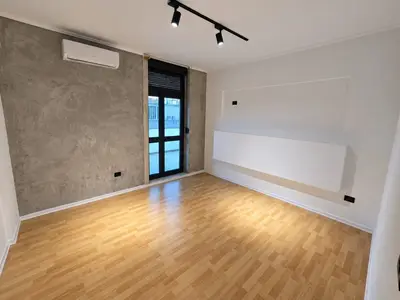 Office for rent in 9 Katëshet, Tirana, 145 m². Photo 5 of 12